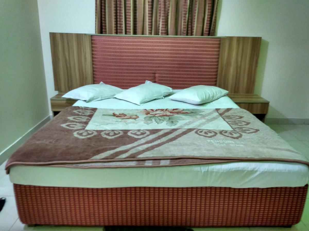 Hotel White Beach Кокс Базар Екстериор снимка