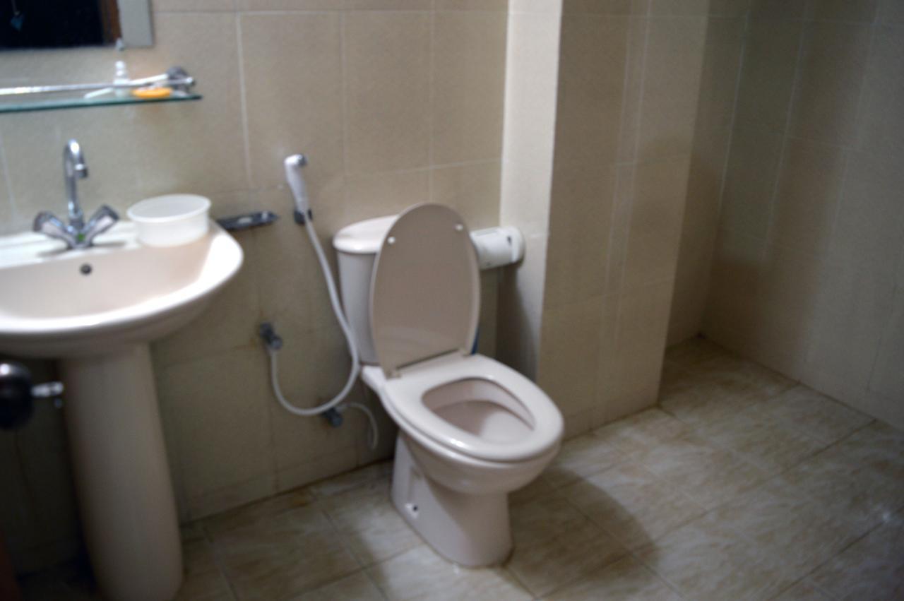 Hotel White Beach Кокс Базар Екстериор снимка
