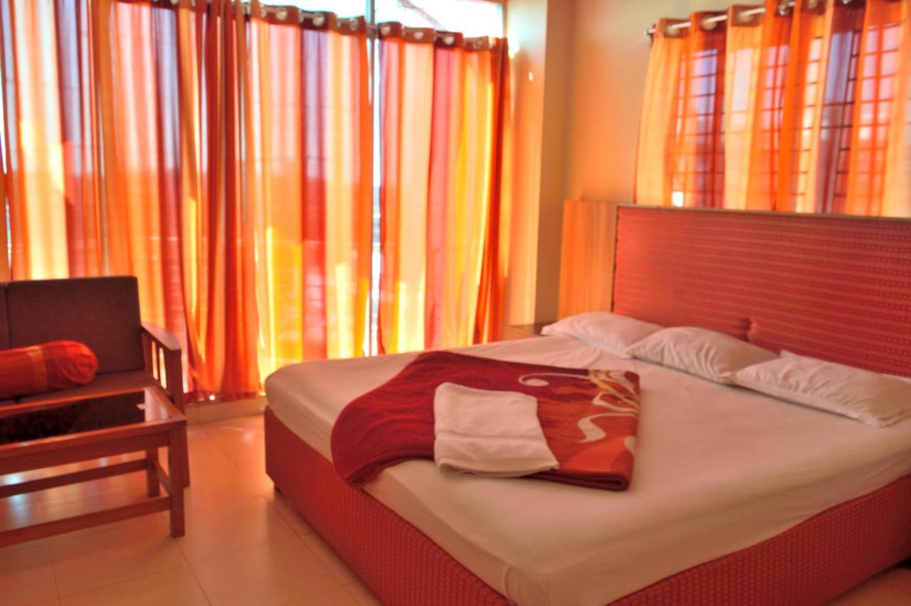 Hotel White Beach Кокс Базар Екстериор снимка
