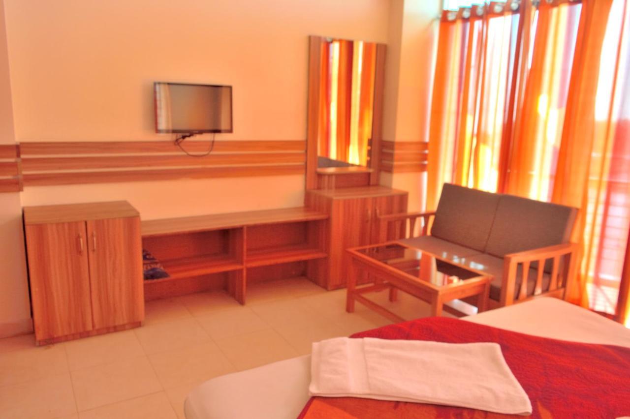 Hotel White Beach Кокс Базар Екстериор снимка
