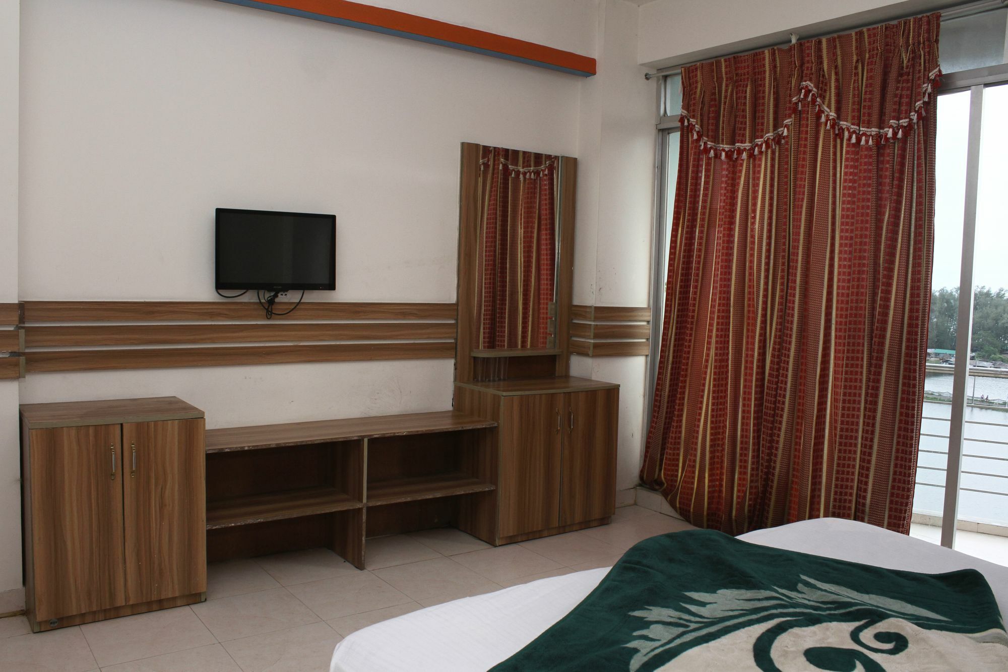 Hotel White Beach Кокс Базар Екстериор снимка