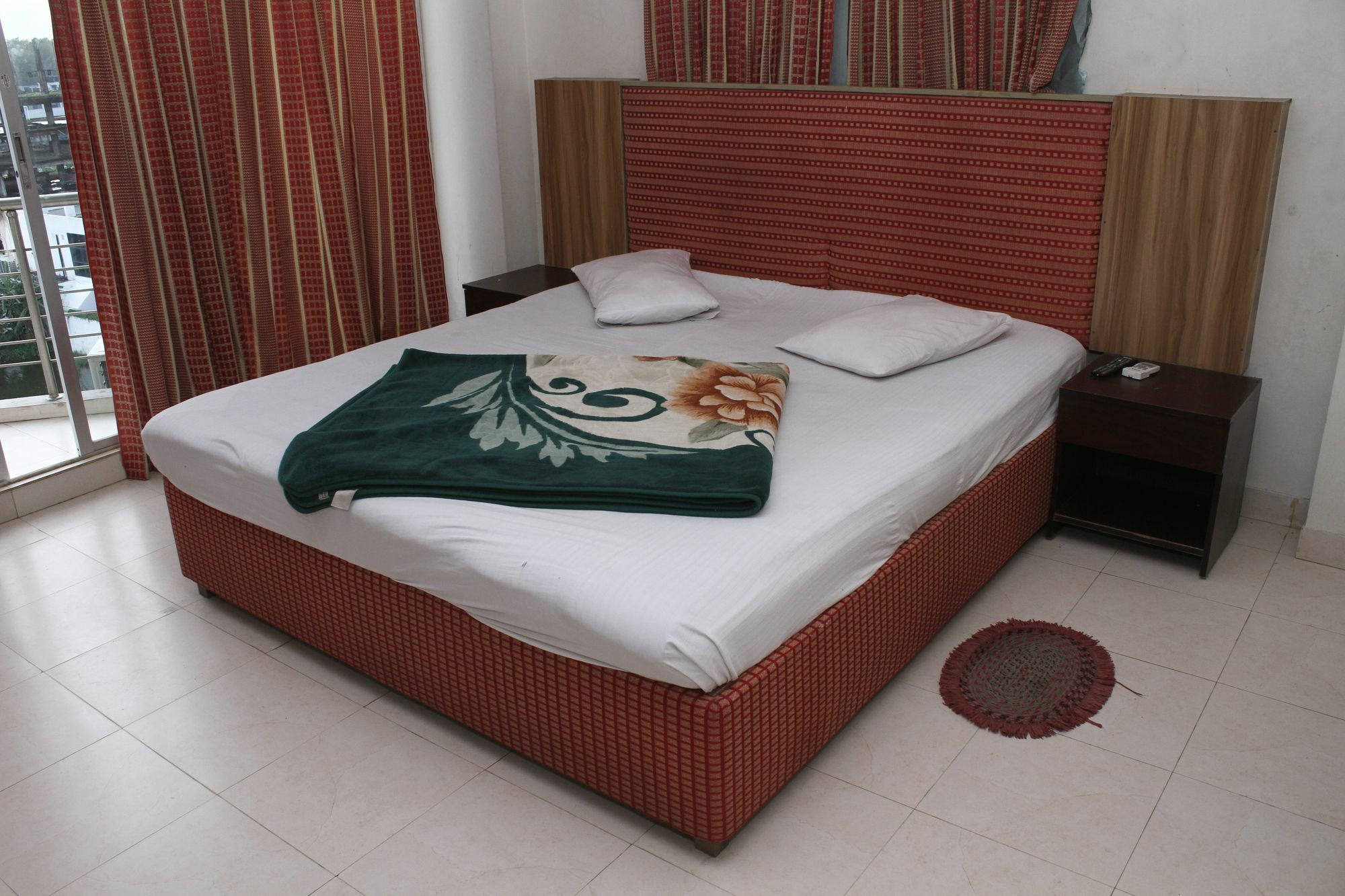 Hotel White Beach Кокс Базар Екстериор снимка